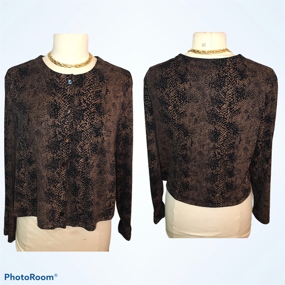 Animal Print Cardigan
Ronni Nicole II by Ouida - Picture 7 of 7